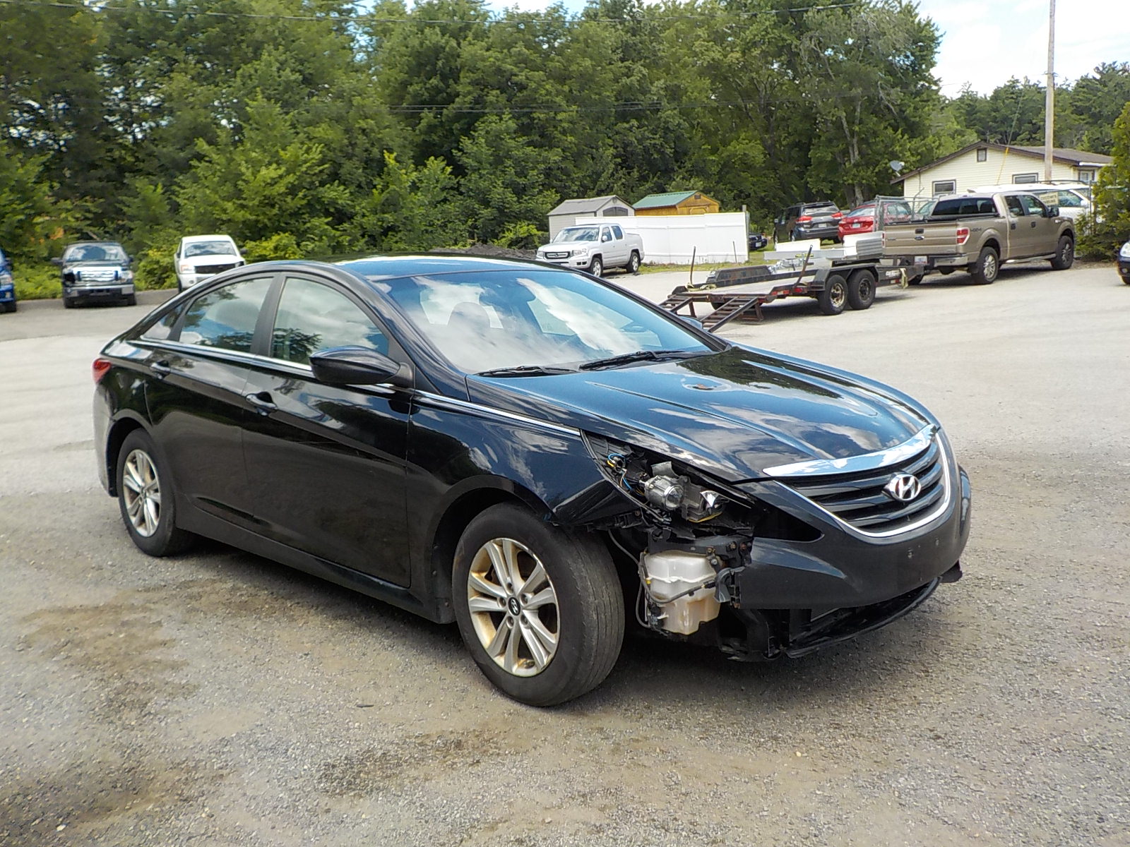 Salvage Hyundai Sonata Image