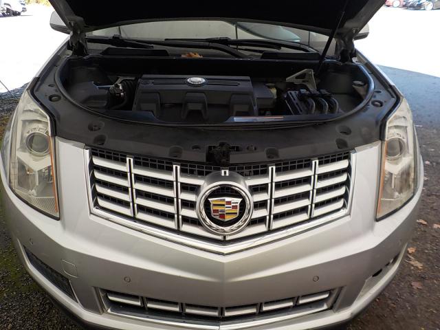 Cadillac SRX Image 11