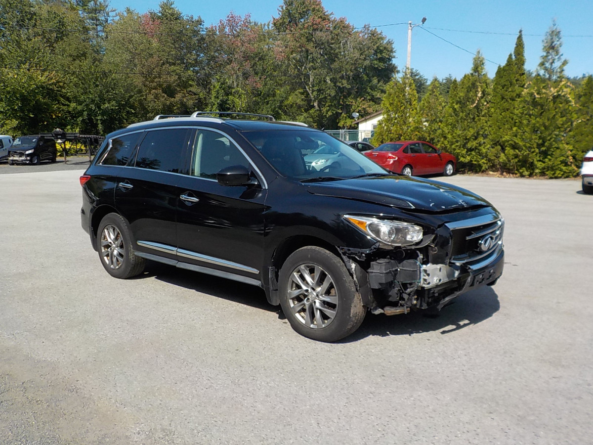 Salvage INFINITI QX Image