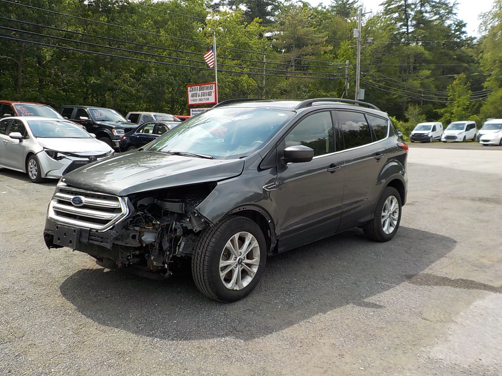 Ford Escape Image 3