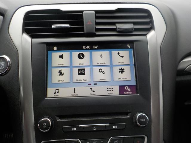 Ford Fusion Image 13