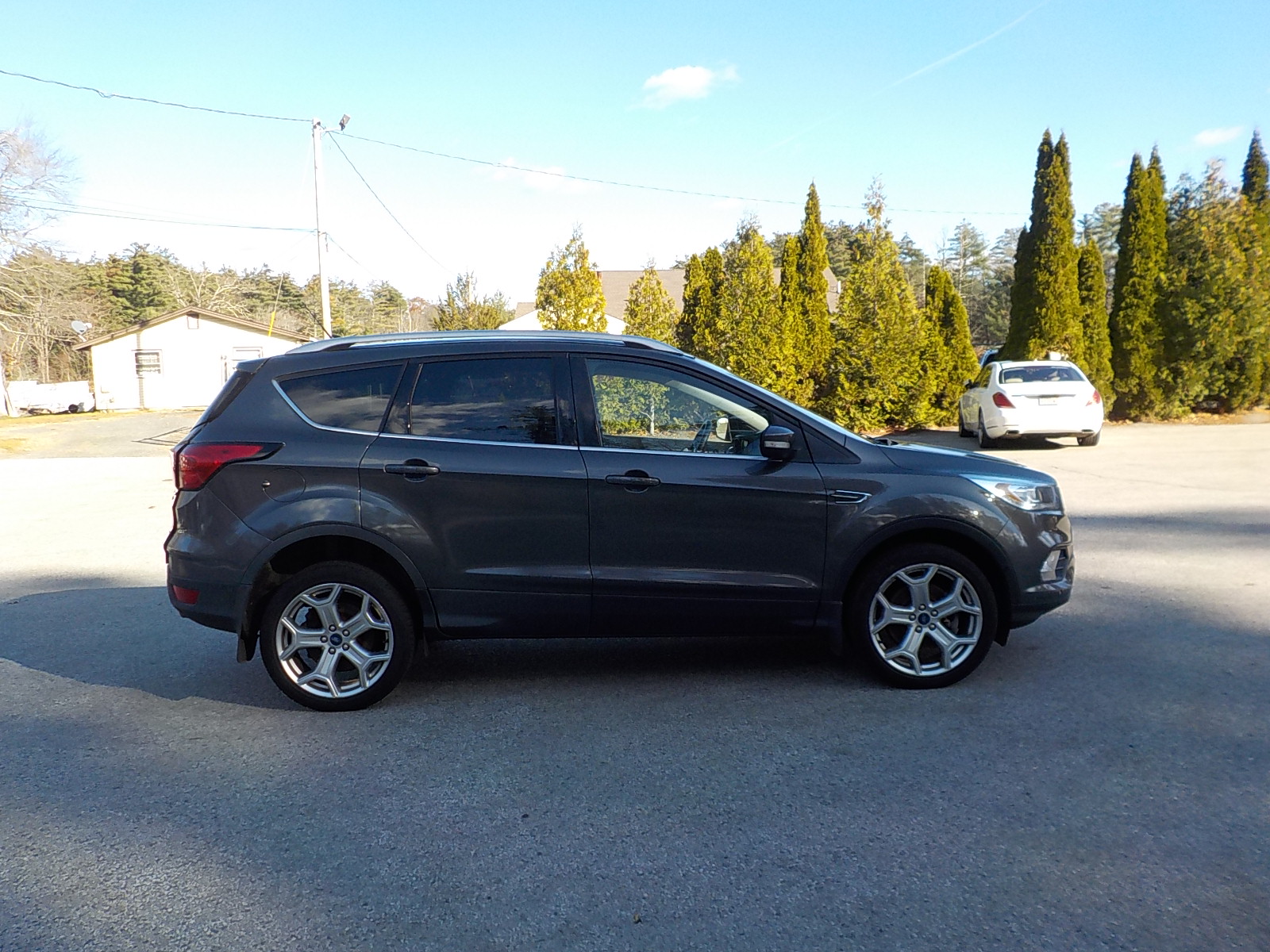 Ford Escape Image 4