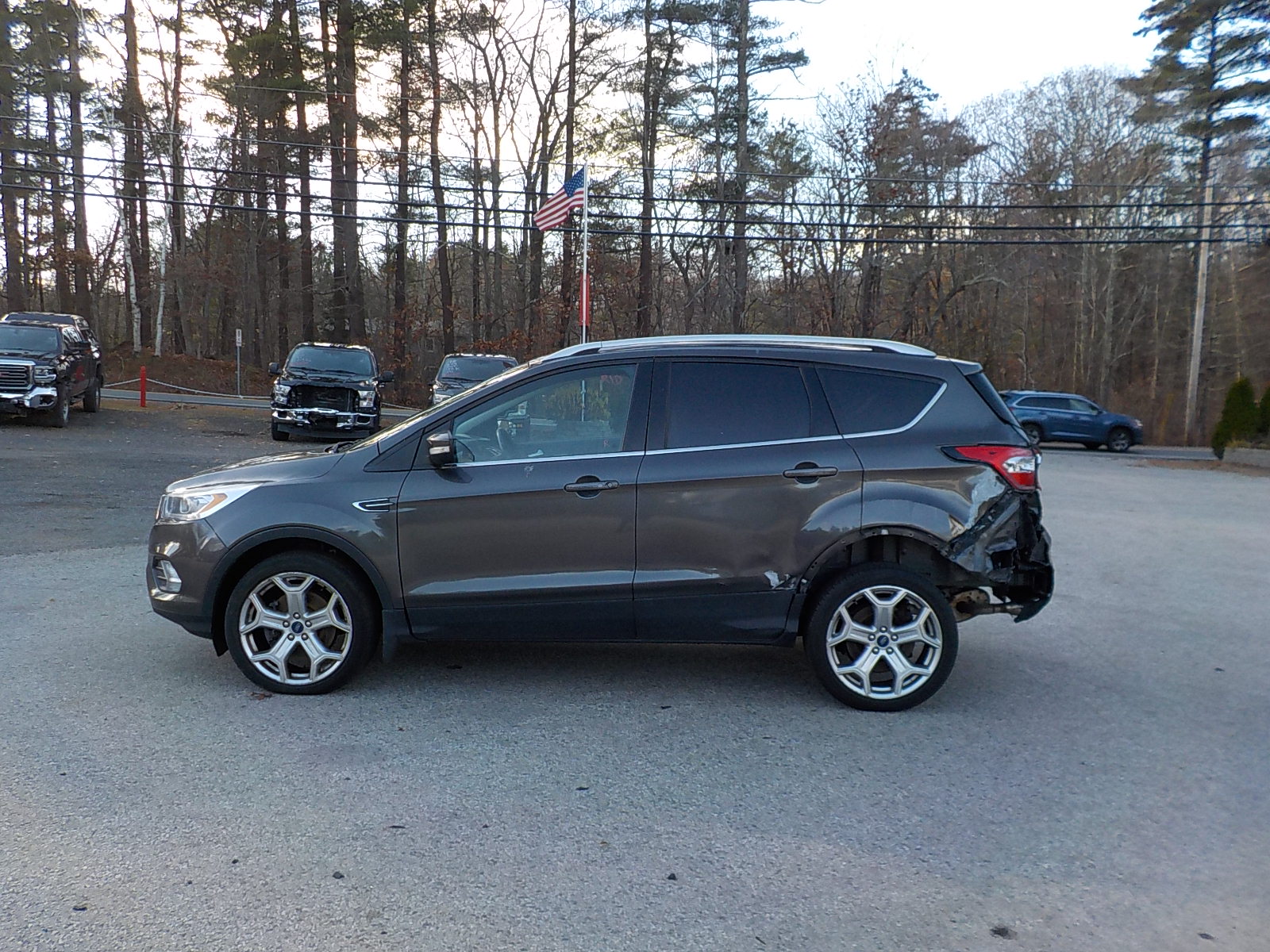 Ford Escape Image 5