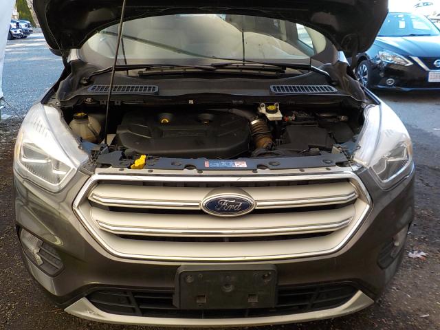 Ford Escape Image 13