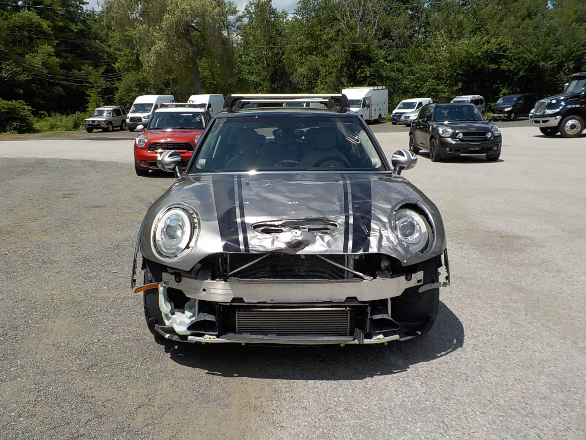 MINI Clubman Image 2