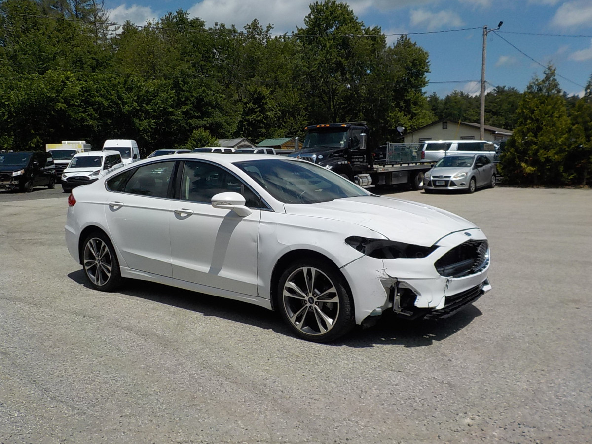 Ford Fusion Image 1