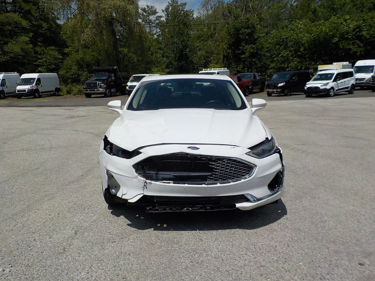 Ford Fusion Image 9