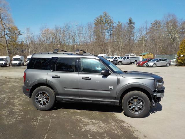 Ford Bronco Image 16