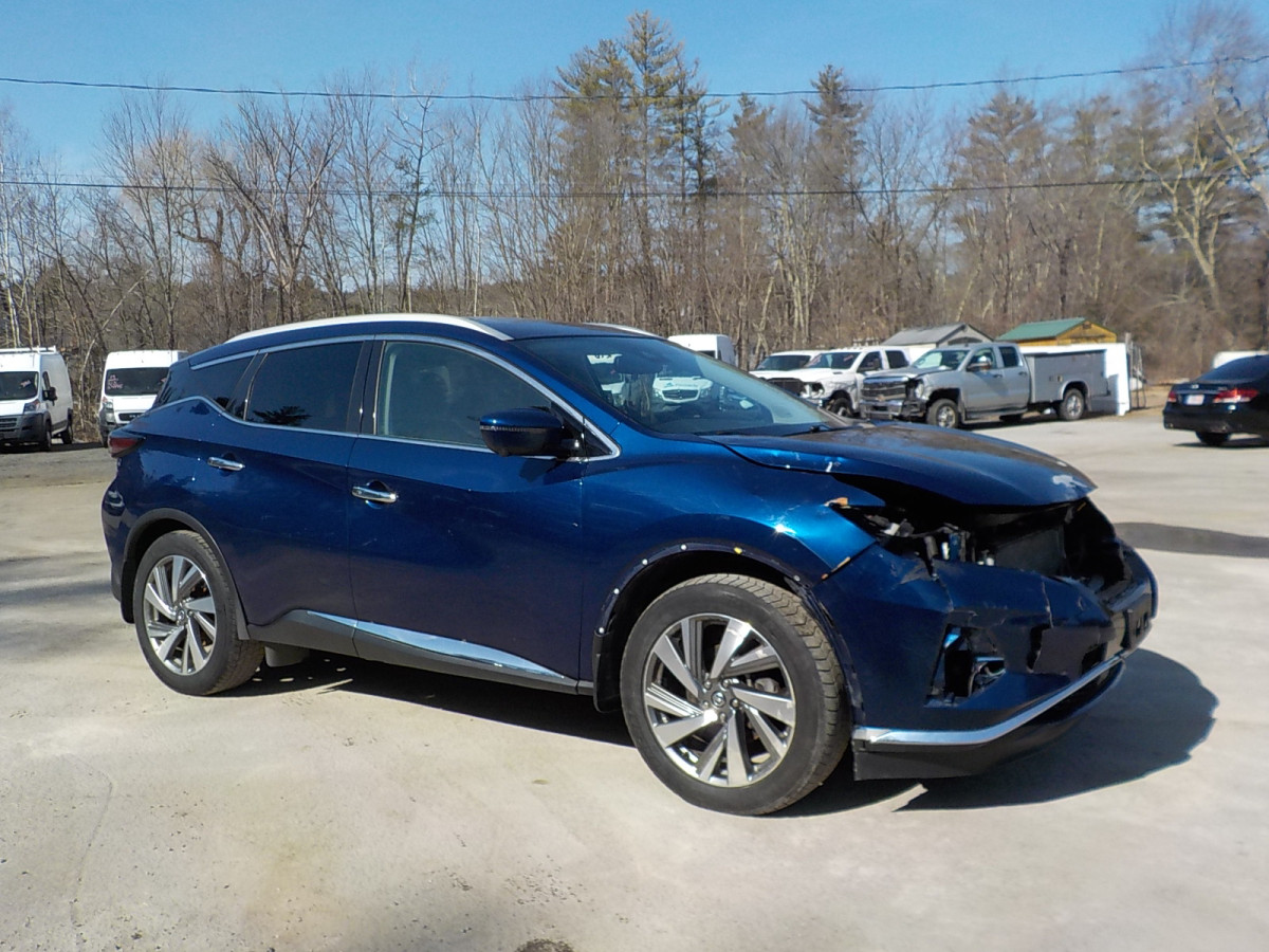 Salvage Nissan Murano Image