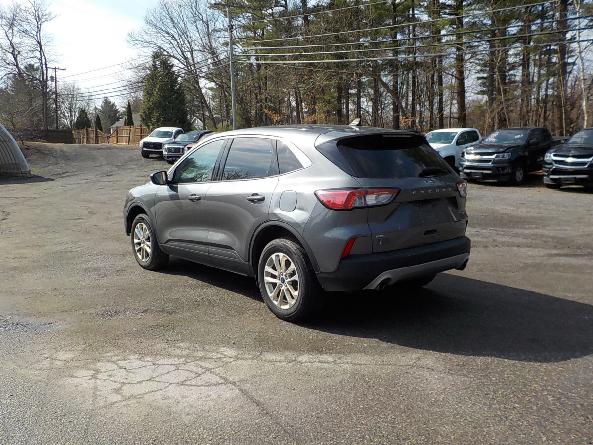 Ford Escape Image 11