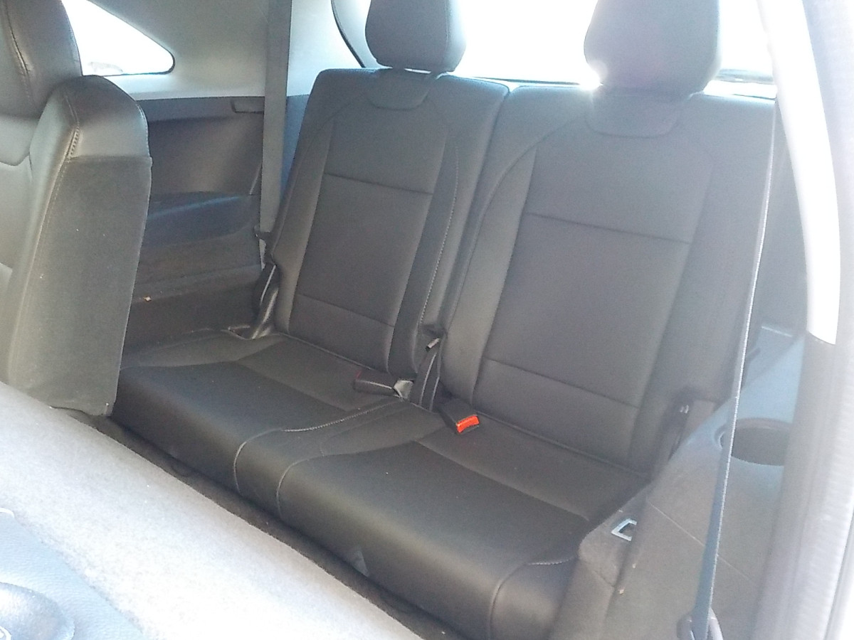Acura MDX Image 11