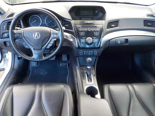 Acura ILX Image 11