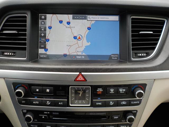 Genesis G80 Image 13