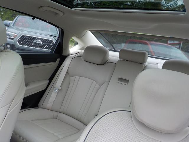 Genesis G80 Image 17