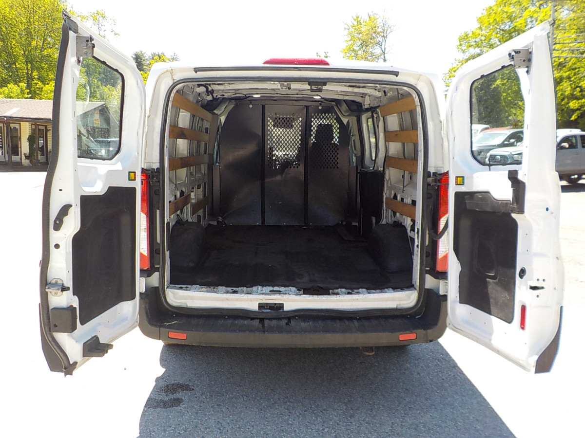 Ford Transit Image 10