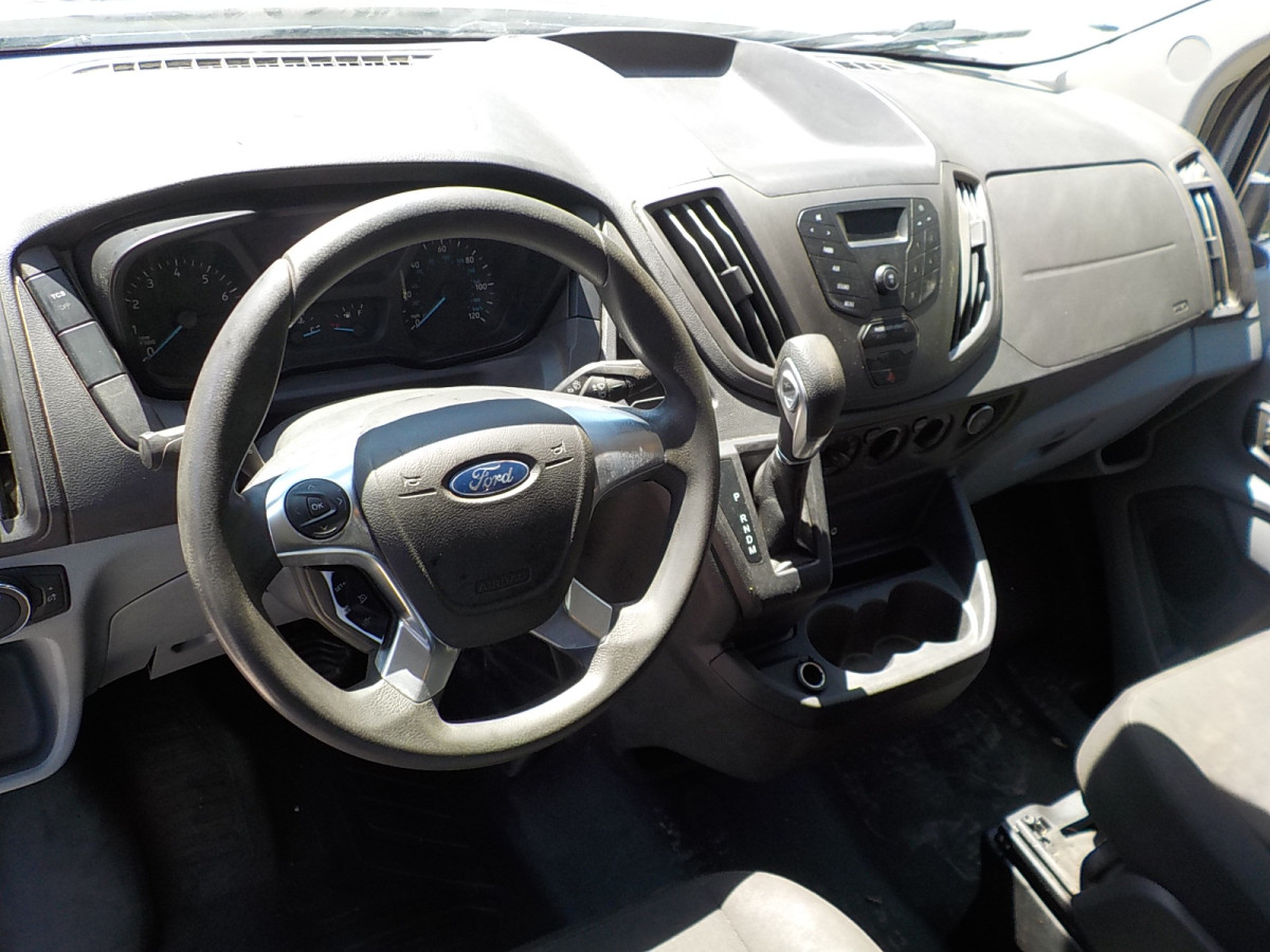 Ford Transit Image 13