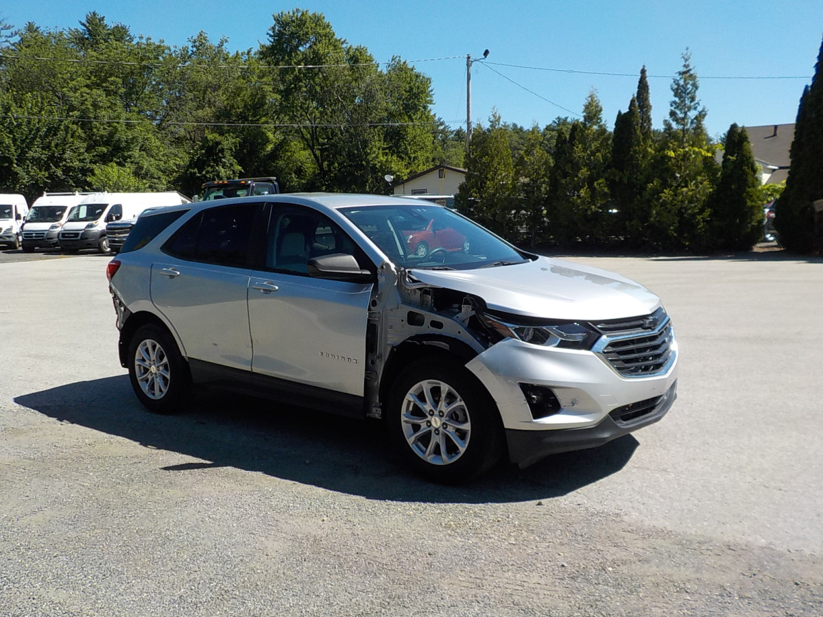 Salvage Chevrolet Equinox Image