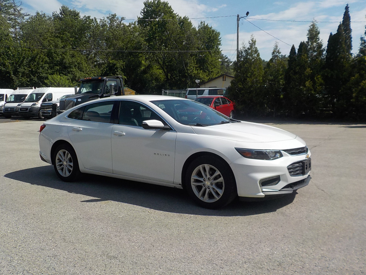 Salvage Chevrolet Malibu Image