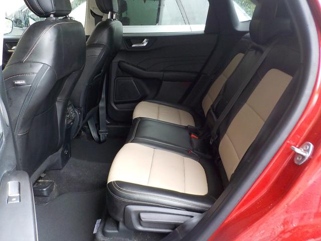 Ford Escape Image 10