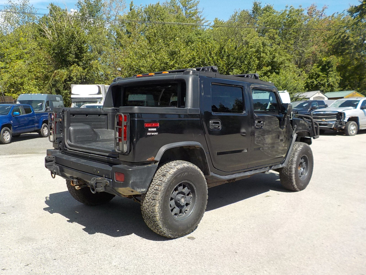 Hummer H2 Image 7
