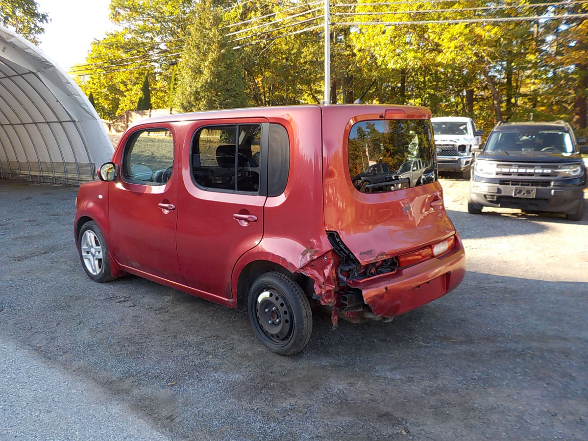 Nissan Cube Image 9