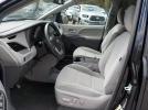 Toyota Sienna Image 4