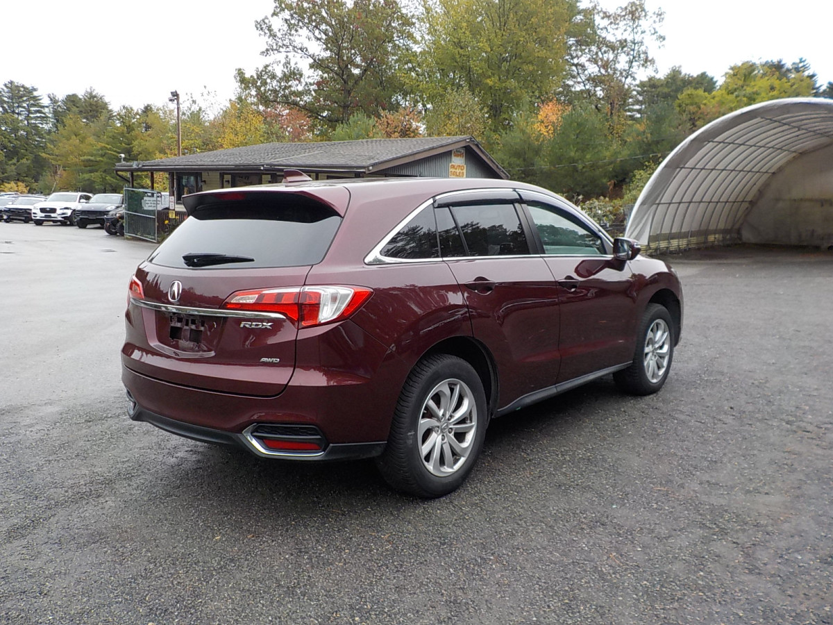 Acura RDX Image 6