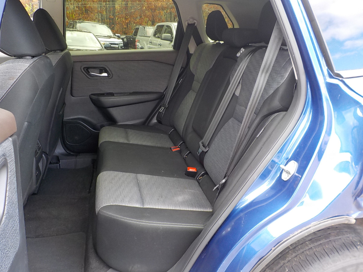 Nissan Rogue Image 10