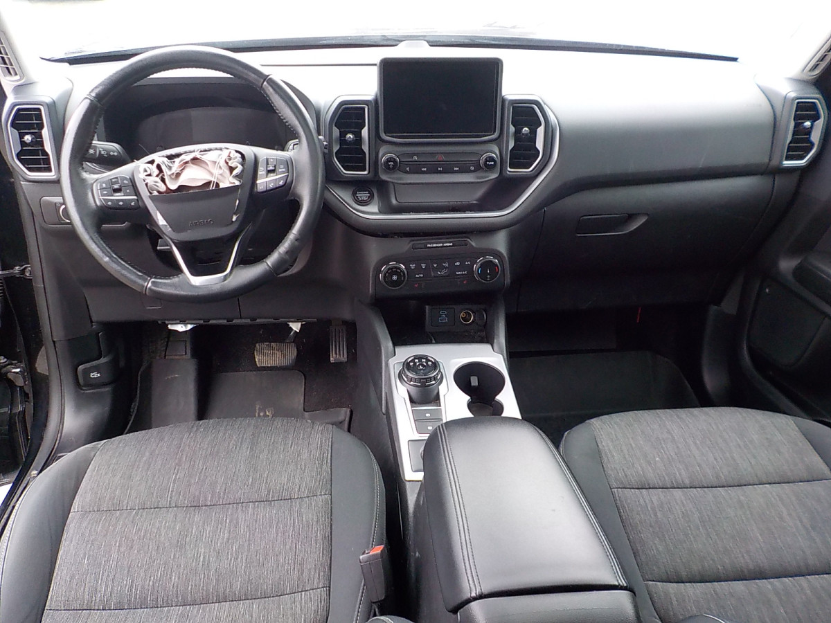 Ford Bronco Image 11