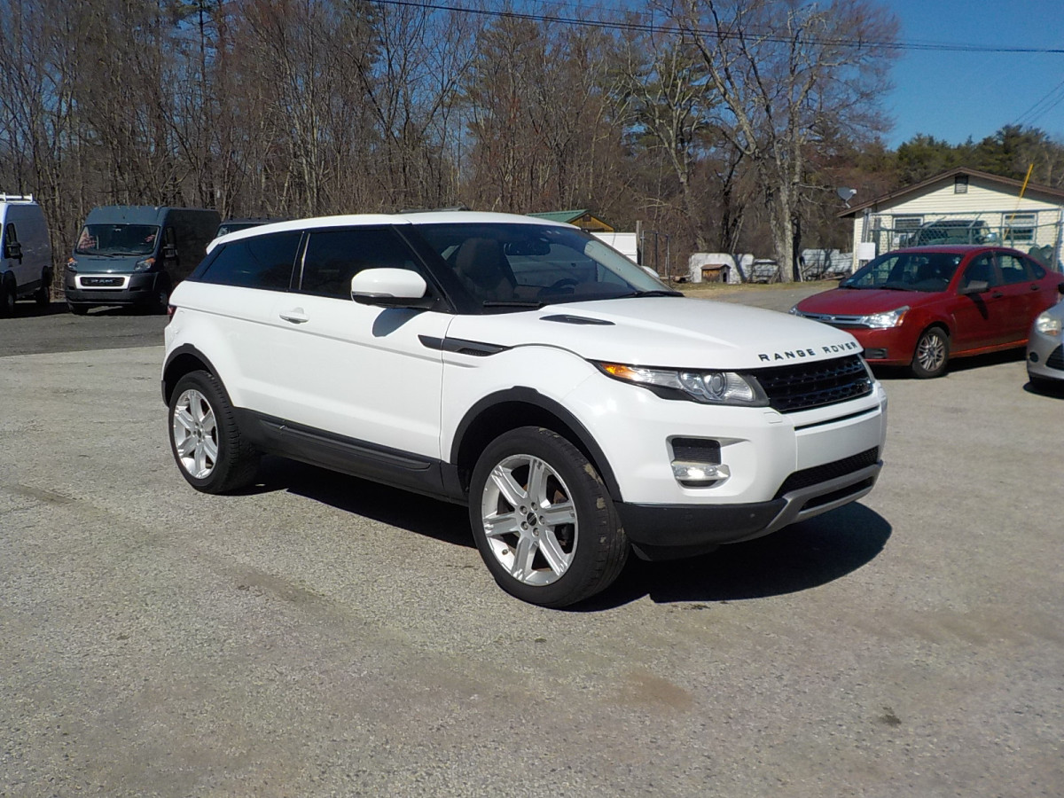Salvage Land Rover Range Rover Evoque Image