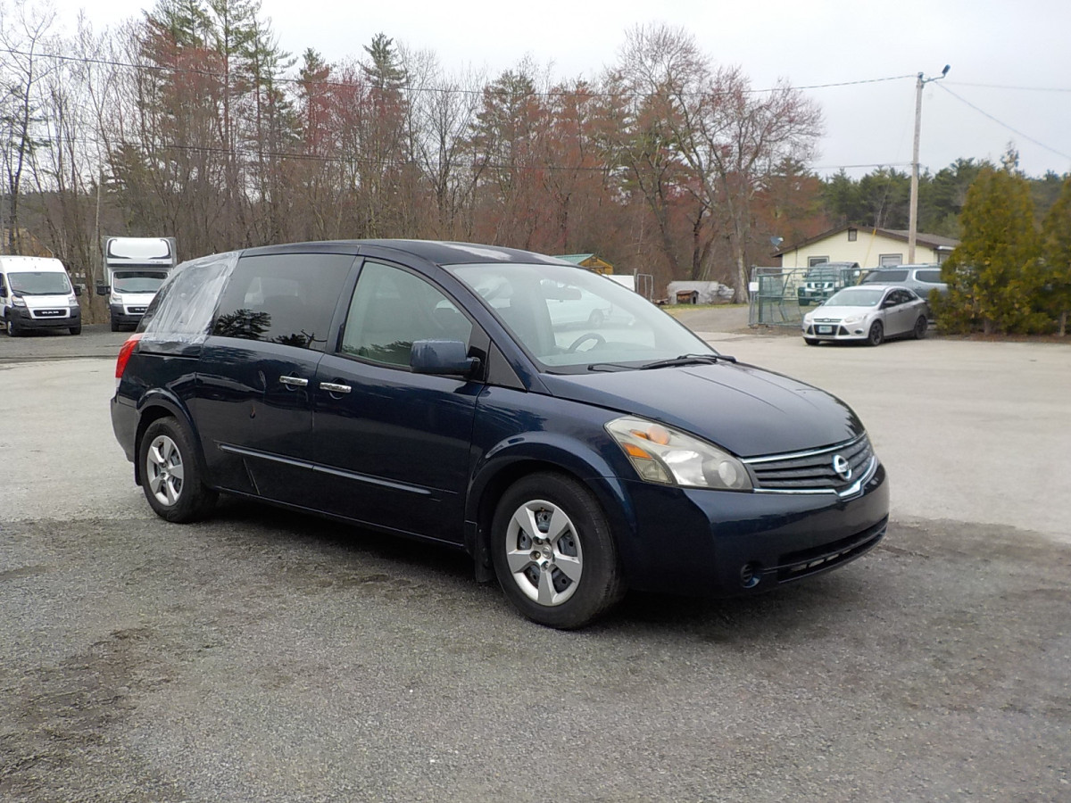 Nissan Quest