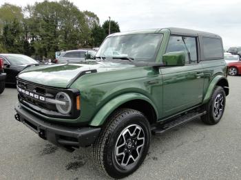  Salvage Ford Bronco