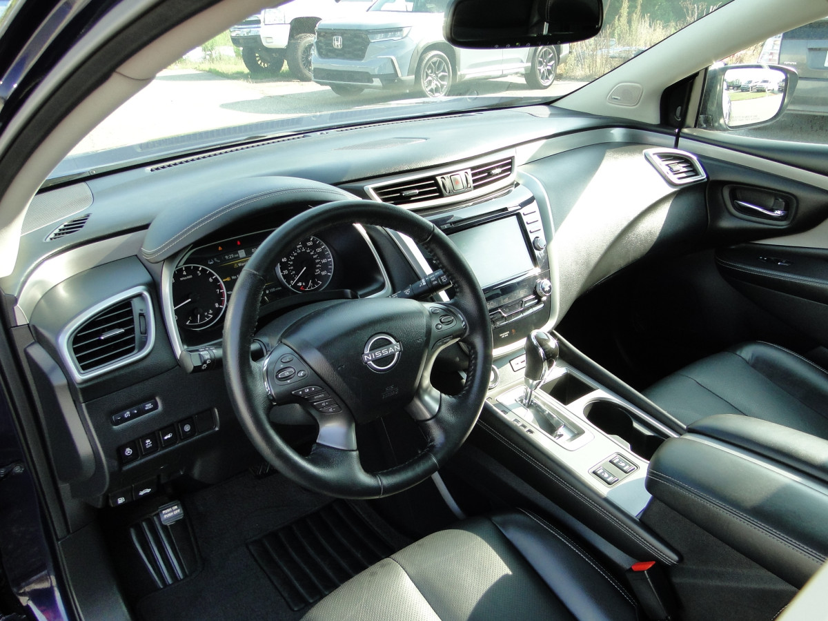 Nissan Murano Image 28