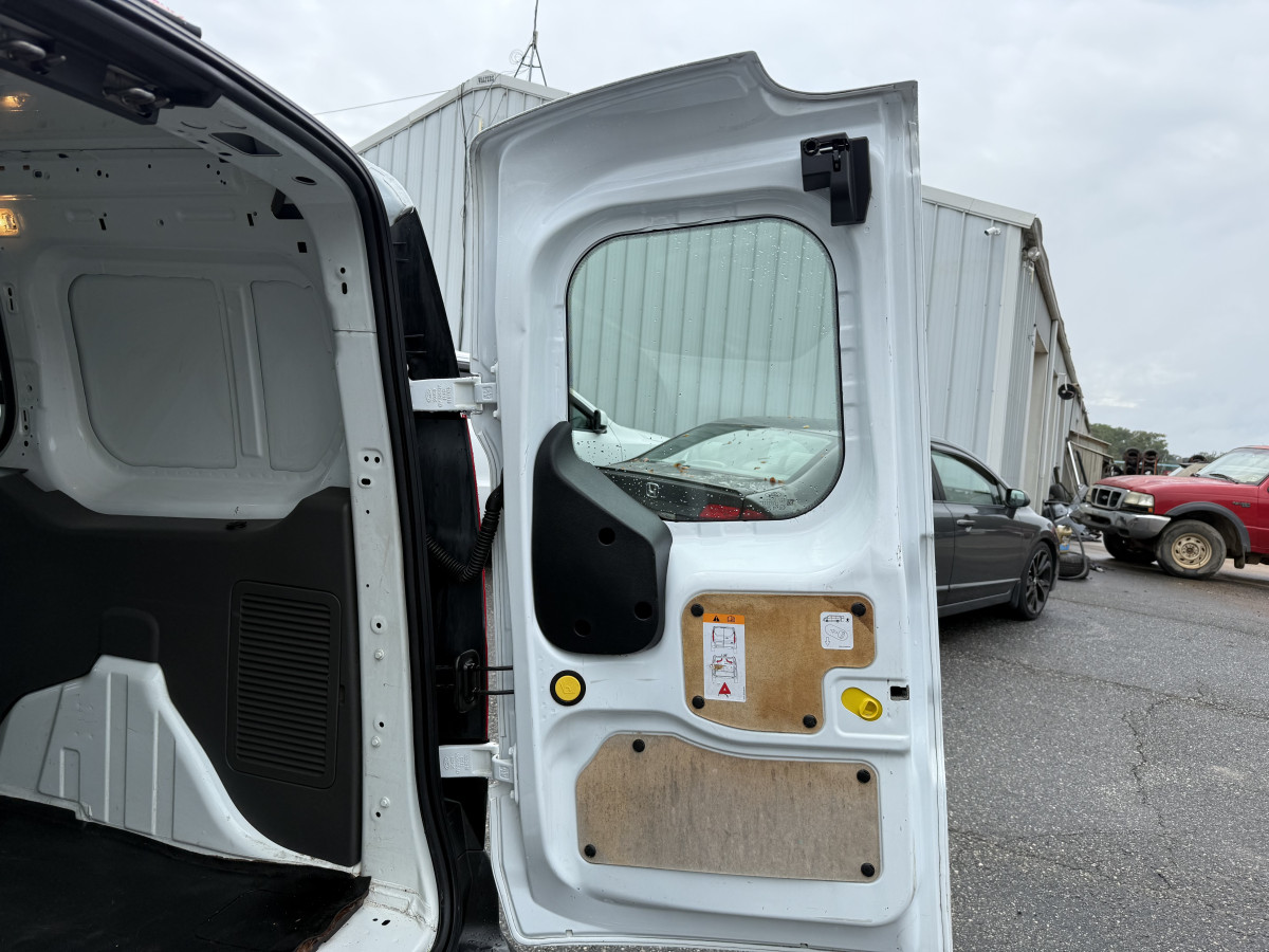 Ford Transit Image 22