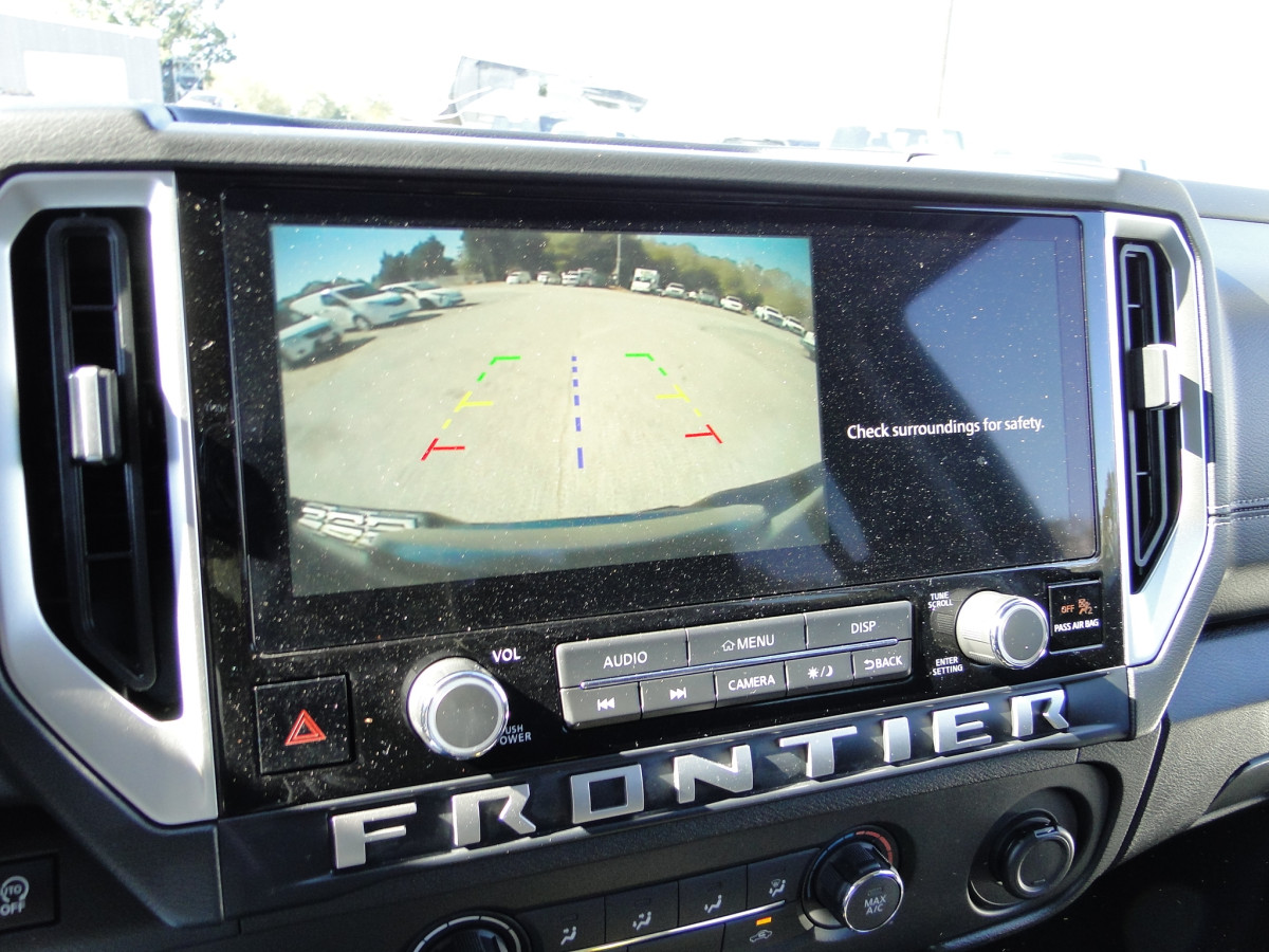 Nissan Frontier Image 29