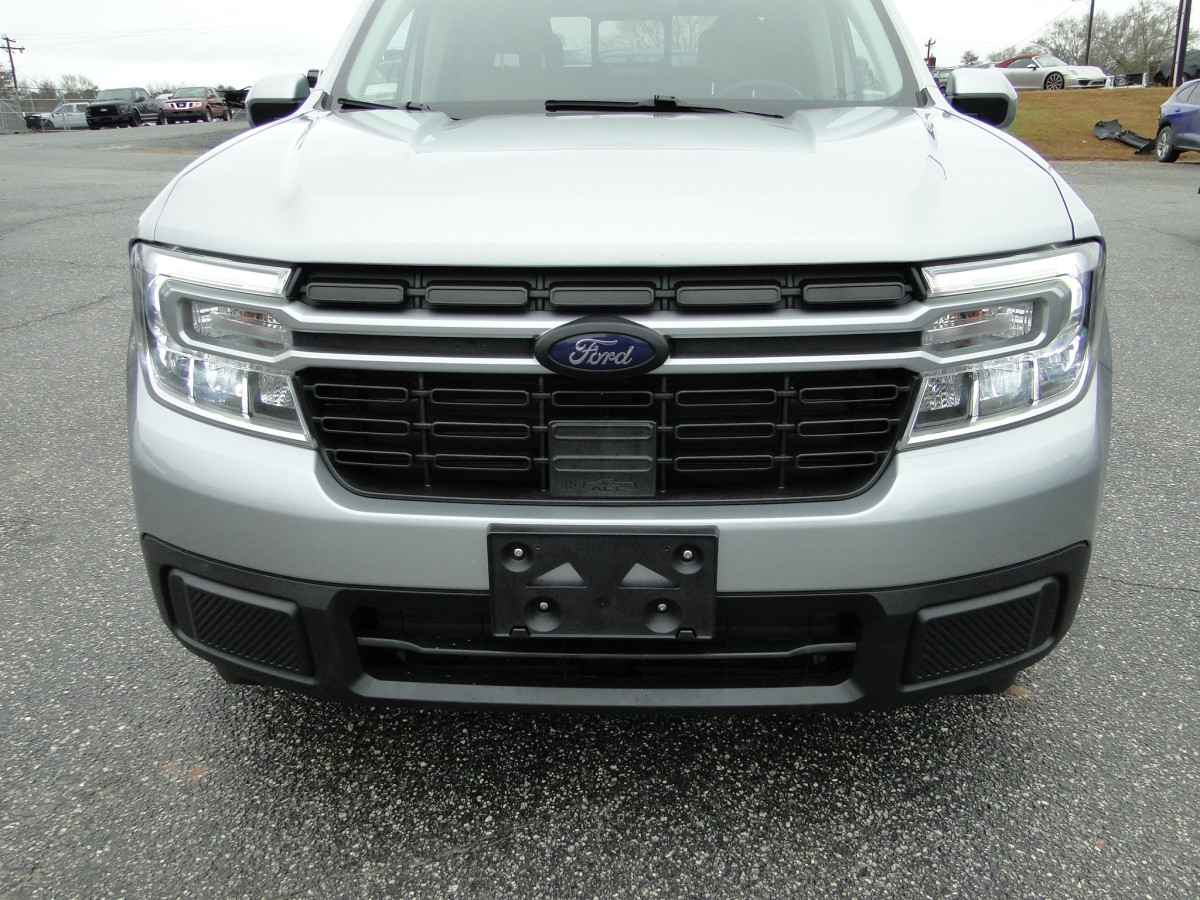 Ford Maverick Image 9