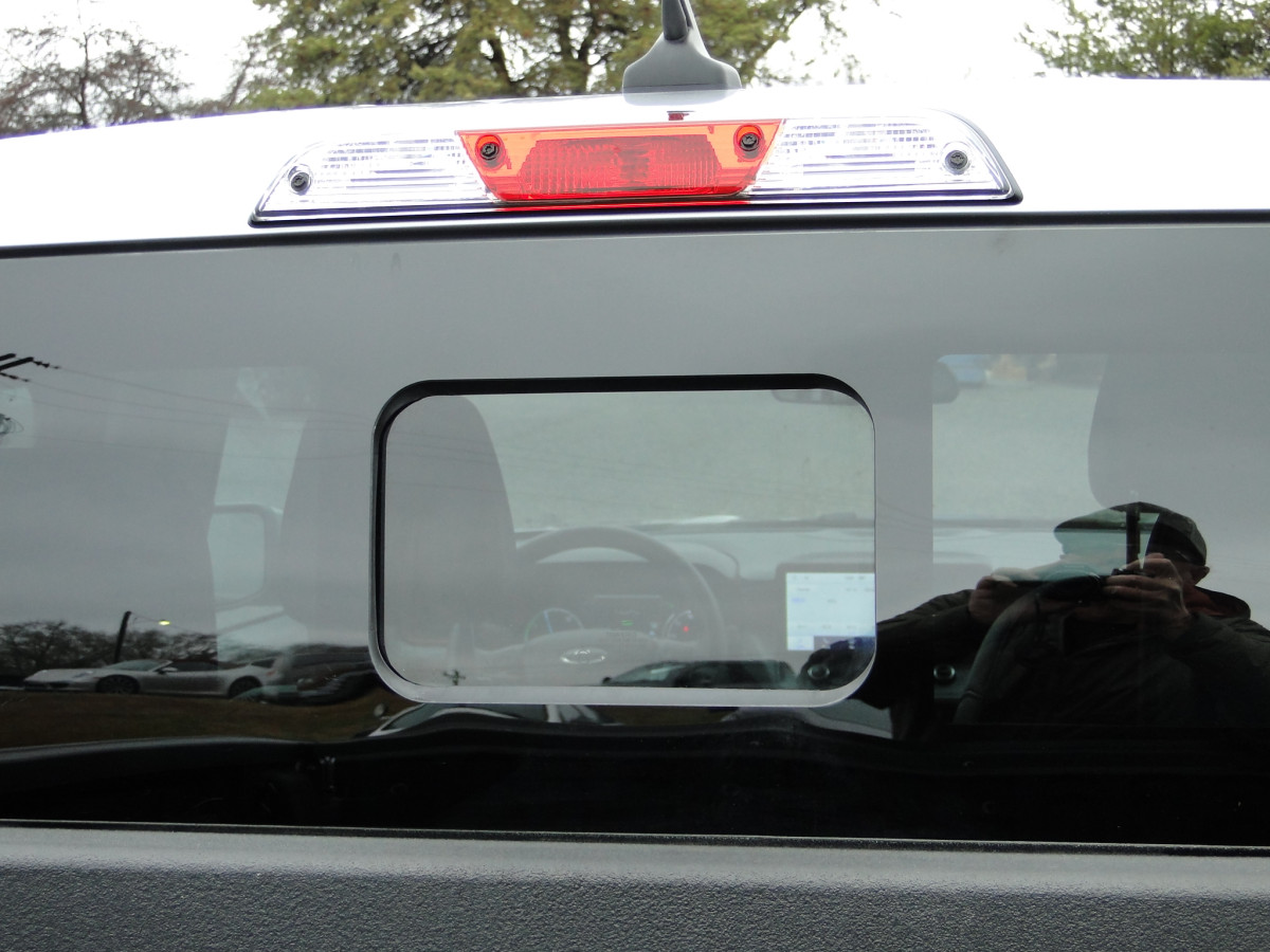 Ford Maverick Image 18