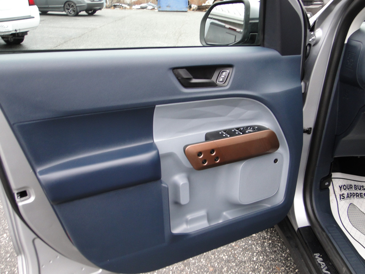 Ford Maverick Image 34