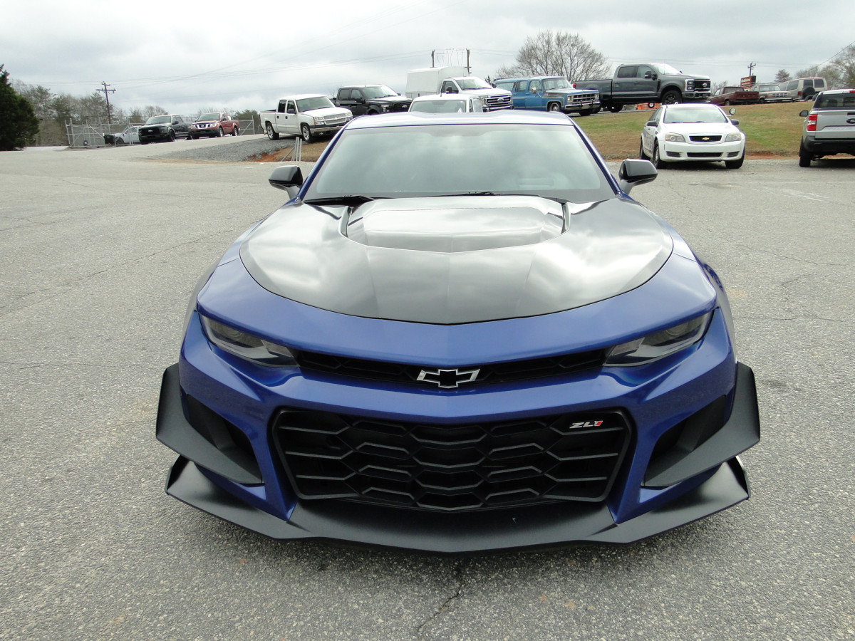 Chevrolet Camaro ZL1 Image 9