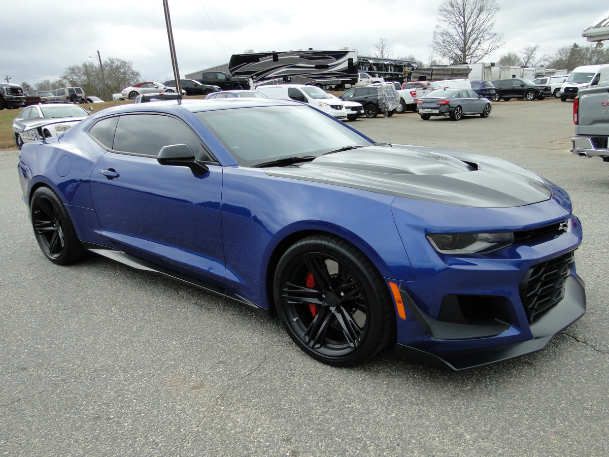 Chevrolet Camaro ZL1 Image 10