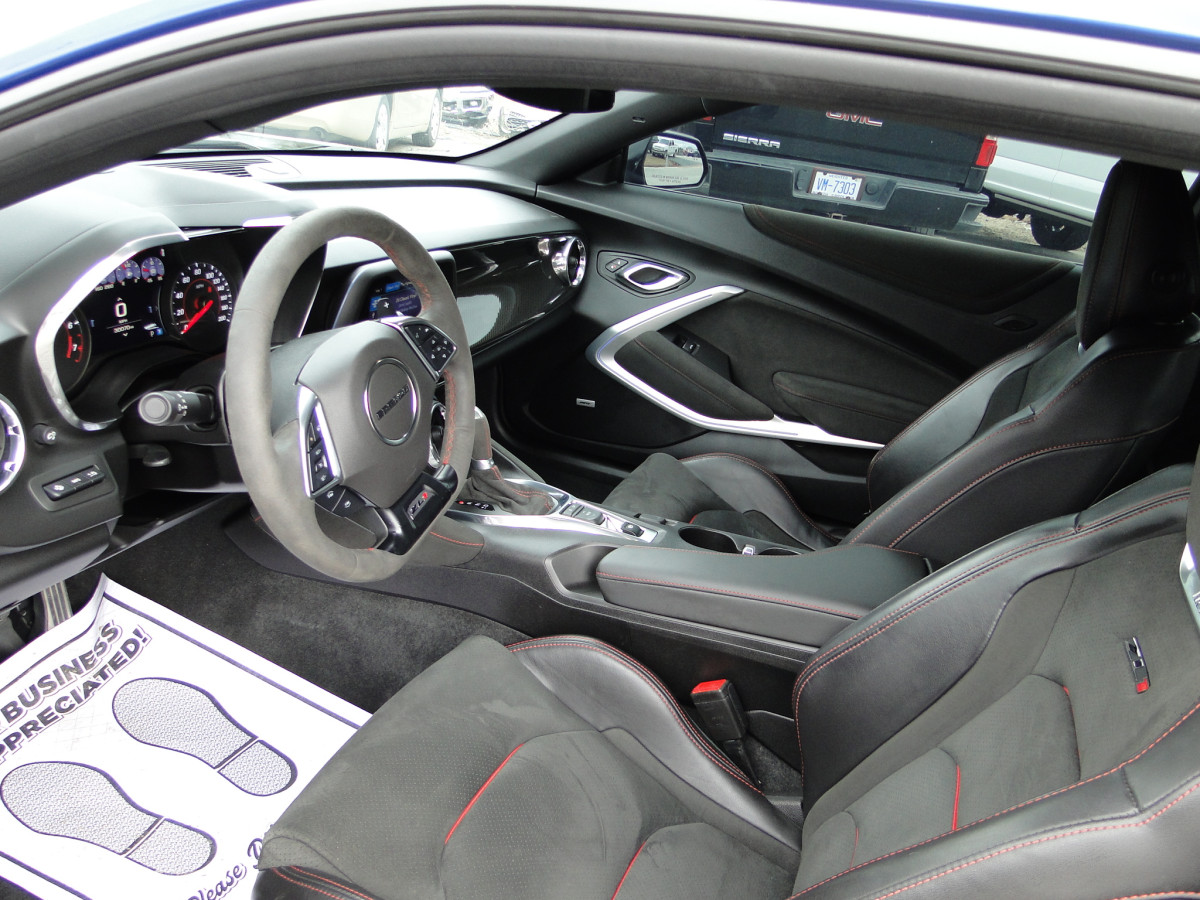 Chevrolet Camaro ZL1 Image 19