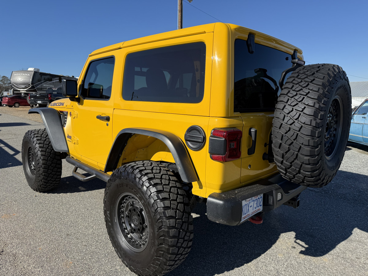 Jeep Wrangler Rubicon Image 17