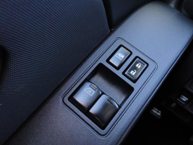 Nissan Frontier Image 28