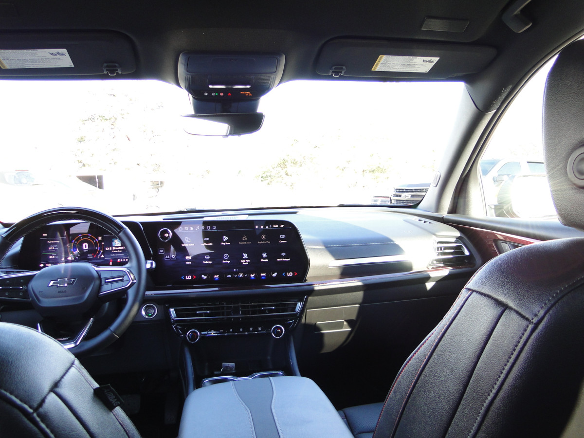 Chevrolet Traverse Image 3