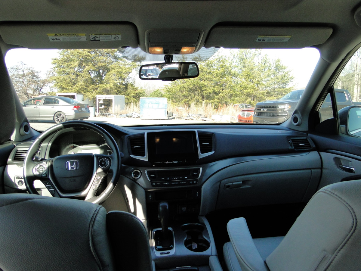 Honda Pilot Image 16