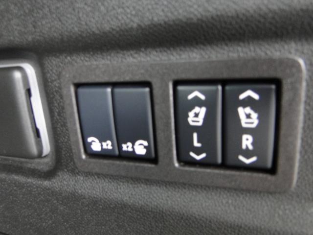 Chevrolet Suburban Image 34