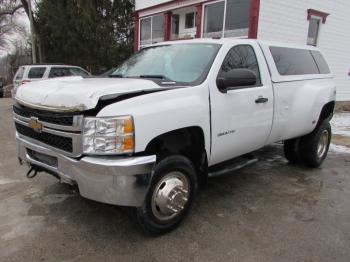  Salvage Chevrolet Astro