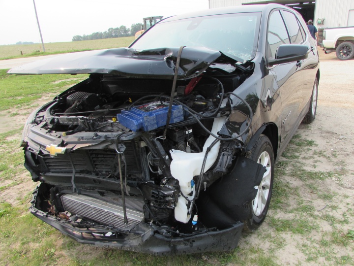 Chevrolet Equinox LT Image 1