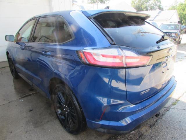 Ford Edge ST Line Image 5