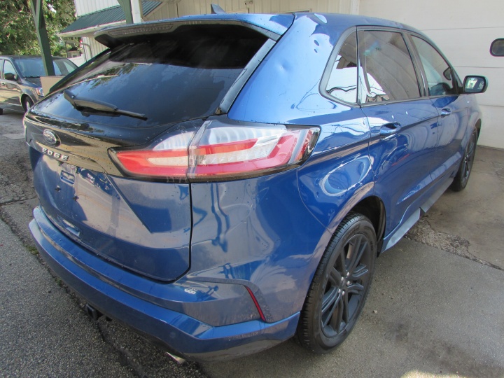 Ford Edge ST Line Image 6